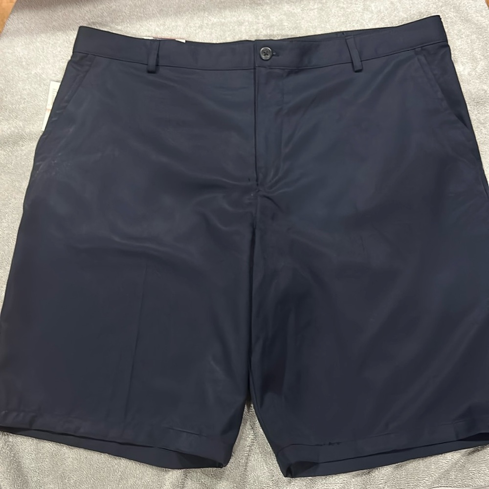 Izod Midnight Navy Golf Shorts Size 42